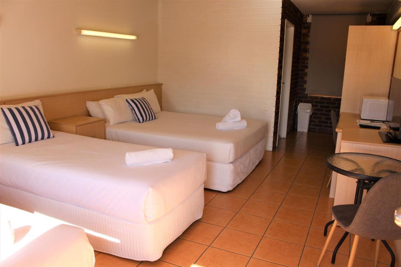 Camden Motor Inn Mermaid Beach Kültér fotó