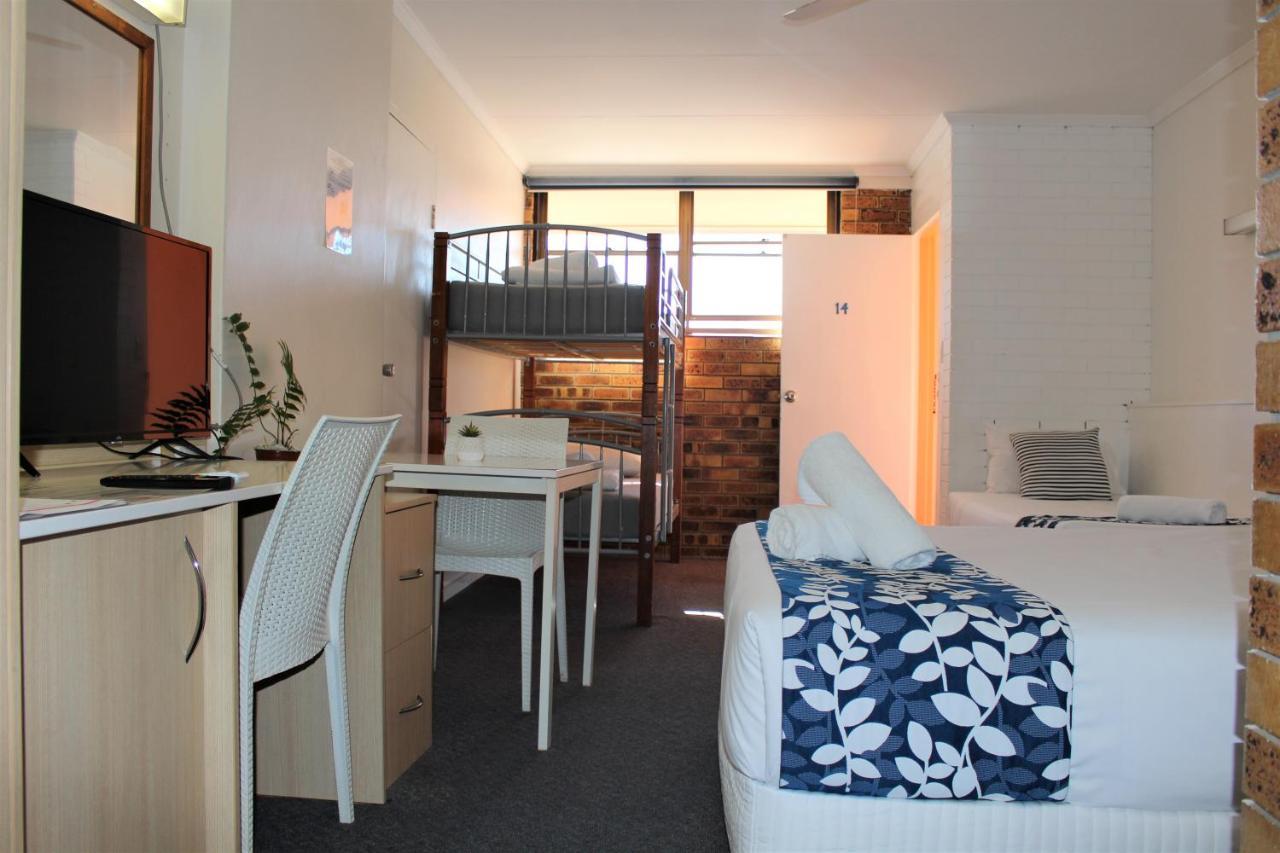 Camden Motor Inn Mermaid Beach Kültér fotó