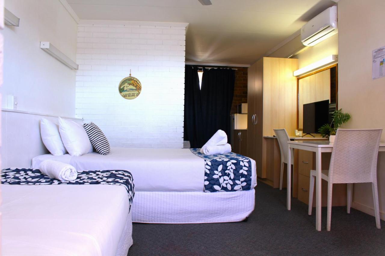Camden Motor Inn Mermaid Beach Kültér fotó