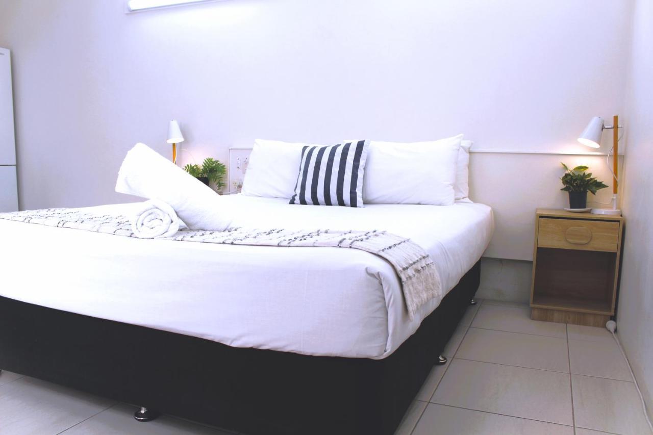 Camden Motor Inn Mermaid Beach Kültér fotó